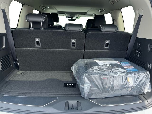 2027 INFINITI QX80 Luxe 4WD