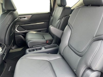 2027 INFINITI QX80 Luxe 4WD