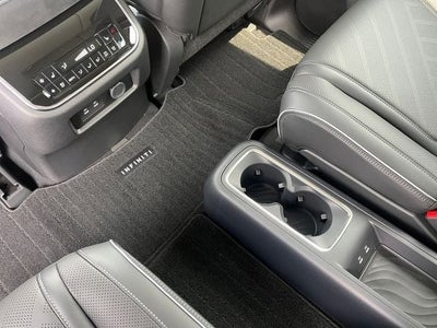 2027 INFINITI QX80 Luxe 4WD