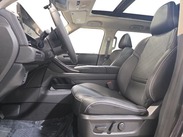 2026 INFINITI QX80 Luxe 4WD