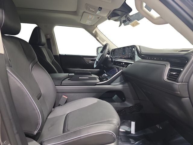 2026 INFINITI QX80 Luxe 4WD