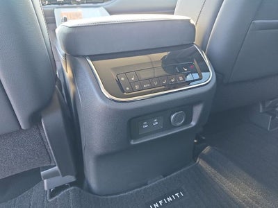 2026 INFINITI QX80 Luxe 4WD