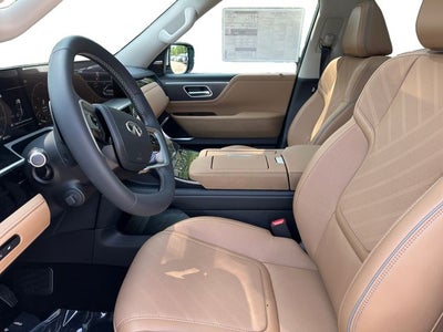 2027 INFINITI QX80 Luxe 4WD