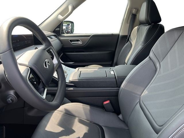 2027 INFINITI QX80 Luxe 4WD