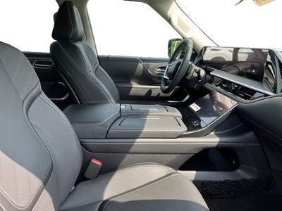 2027 INFINITI QX80 Luxe 4WD