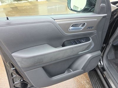 2025 INFINITI QX80 Luxe 4WD