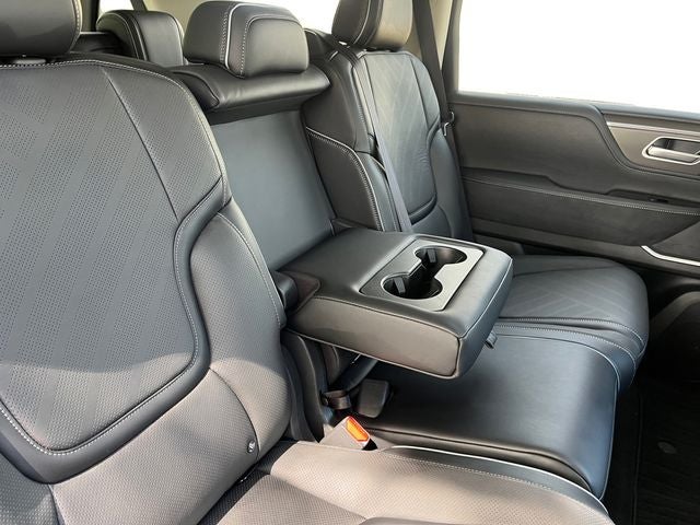 2026 INFINITI QX80 Luxe 4WD