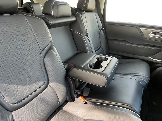 2026 INFINITI QX80 Luxe 4WD