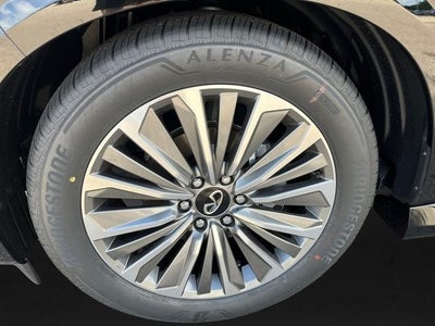 2026 INFINITI QX80 Luxe 4WD