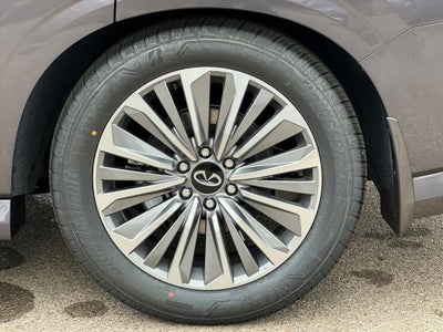 2026 INFINITI QX80 Luxe 4WD