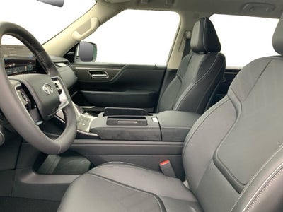 2027 INFINITI QX80 Luxe 4WD