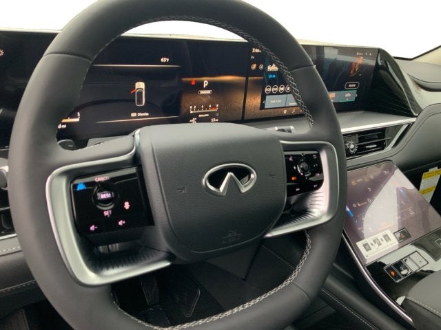 2027 INFINITI QX80 Luxe 4WD
