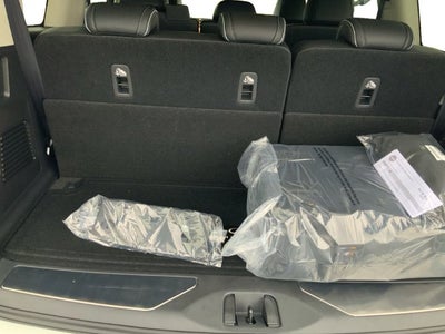 2027 INFINITI QX80 Luxe 4WD