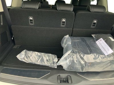 2027 INFINITI QX80 Luxe 4WD