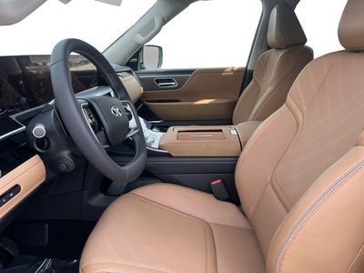 2027 INFINITI QX80 Luxe 4WD