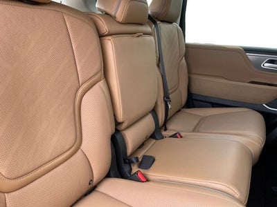 2027 INFINITI QX80 Luxe 4WD