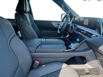 2027 INFINITI QX80 Autograph 4WD
