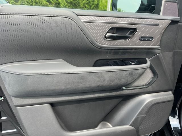 2027 INFINITI QX80 Autograph 4WD
