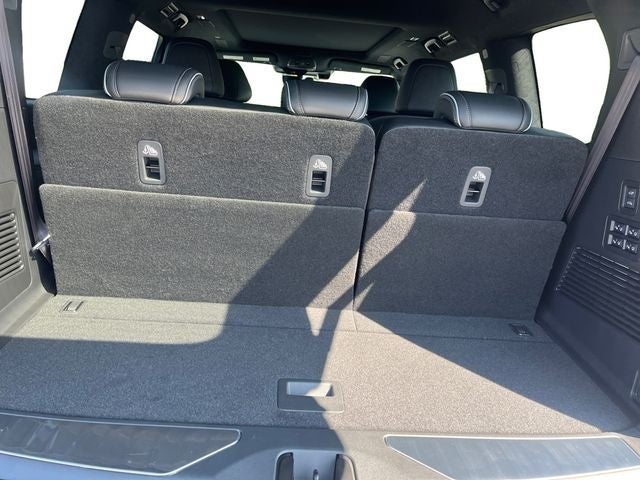 2027 INFINITI QX80 Autograph 4WD