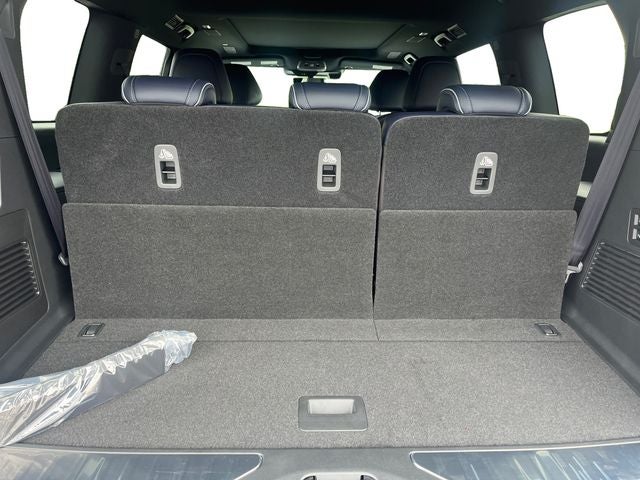 2027 INFINITI QX80 Sport 4WD
