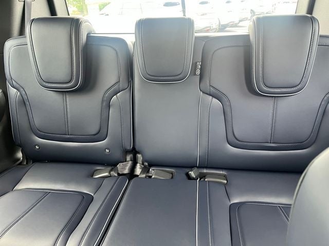 2027 INFINITI QX80 Sport 4WD