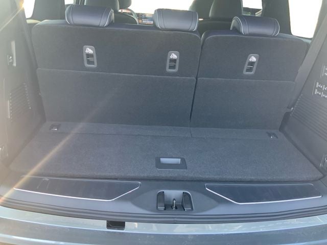 2027 INFINITI QX80 Sport 4WD