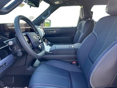 2027 INFINITI QX80 Sport 4WD