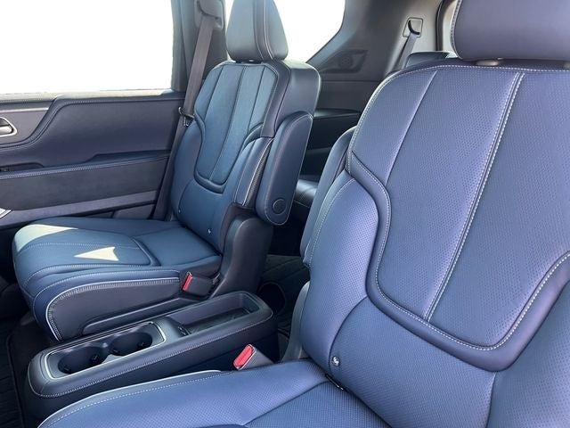 2027 INFINITI QX80 Sport 4WD
