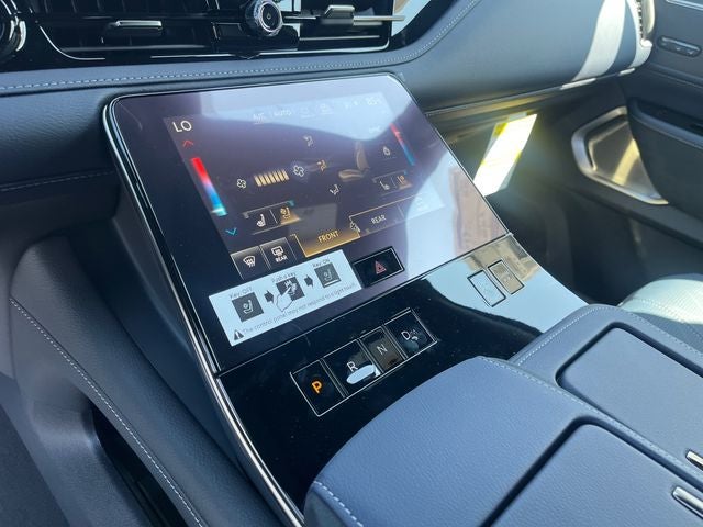 2027 INFINITI QX80 Sport 4WD