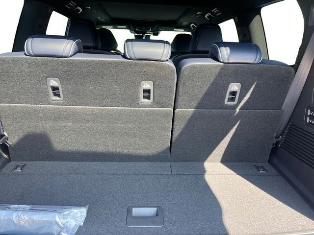 2027 INFINITI QX80 Sport 4WD