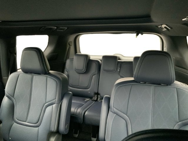 2027 INFINITI QX80 Sport 4WD
