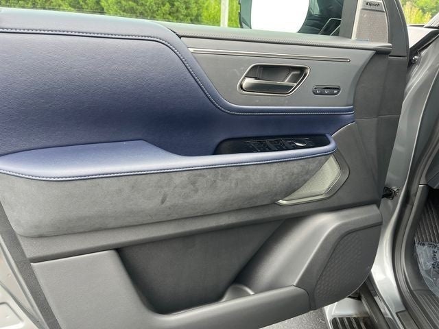 2027 INFINITI QX80 Sport 4WD