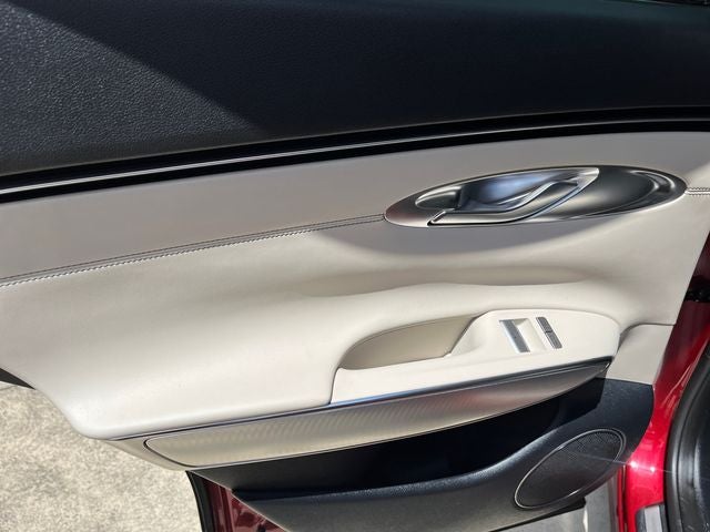 2023 Genesis GV70 2.5T