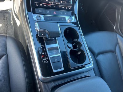 2023 Audi Q7 45 Premium Plus quattro