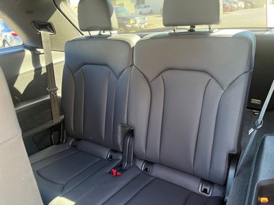 2023 Audi Q7 45 Premium Plus quattro