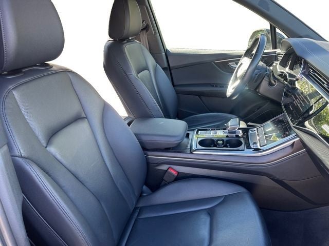 2023 Audi Q7 45 Premium Plus quattro