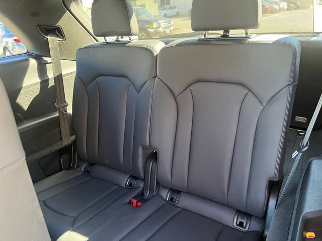 2023 Audi Q7 45 Premium Plus quattro