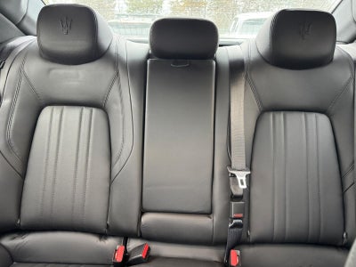 2023 Maserati Ghibli Modena Q4