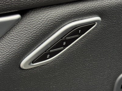 2023 Maserati Ghibli Modena Q4