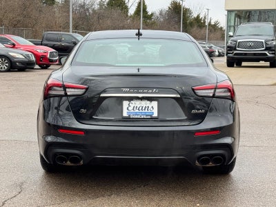 2023 Maserati Ghibli Modena Q4