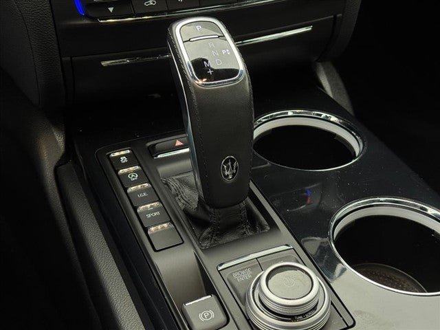 2023 Maserati Ghibli Modena Q4