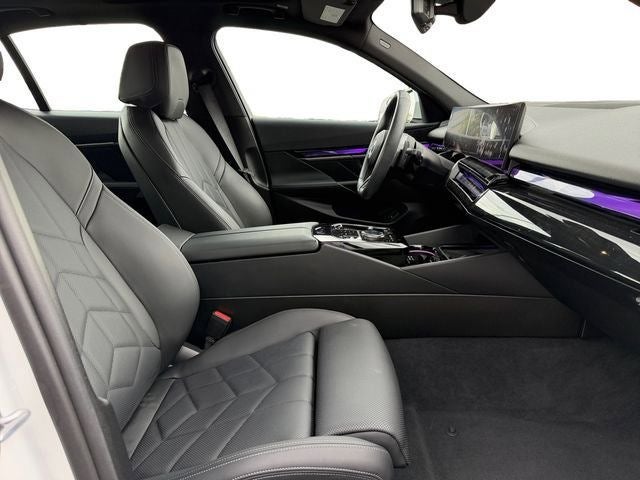 2024 BMW 5 Series 540i xDrive