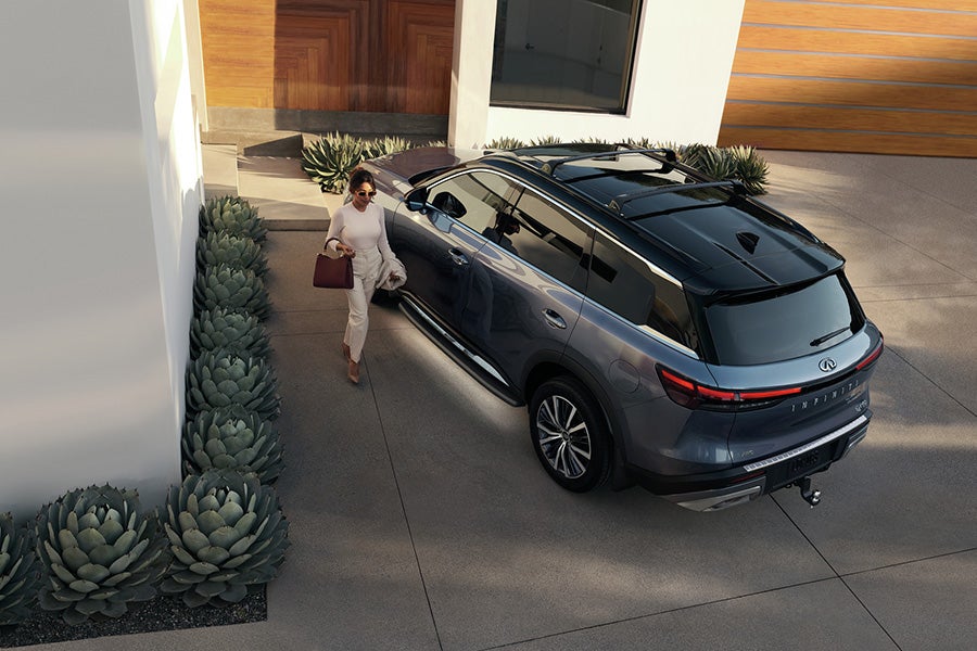 2025 INFINITI QX60 PURE