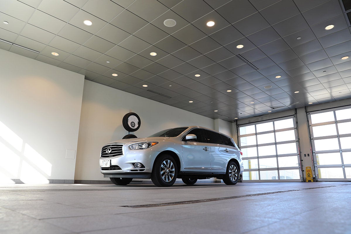 Buying vs Leasing a new INFINITI